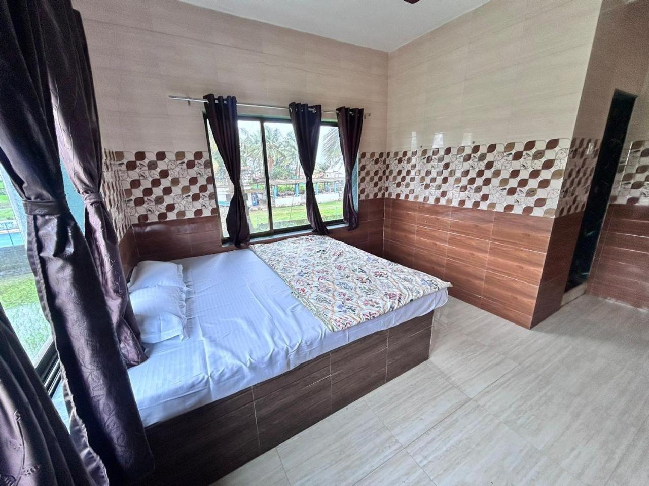 Vintage Beach House Nirmal  Екстериор снимка